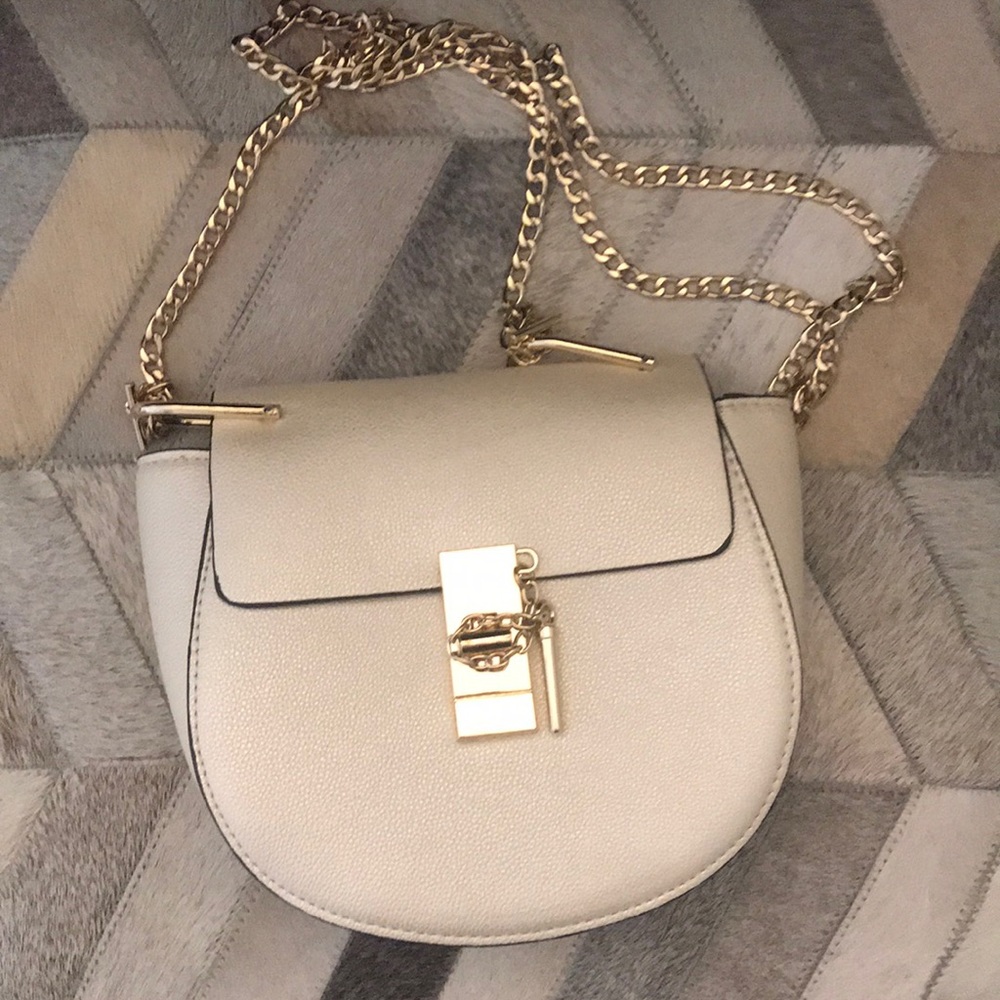 Light gold/cream purse